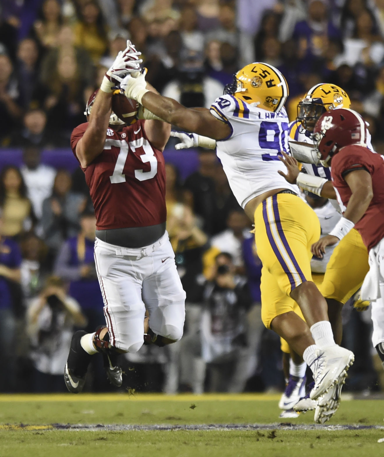 lsualabamafootball.110418_838
